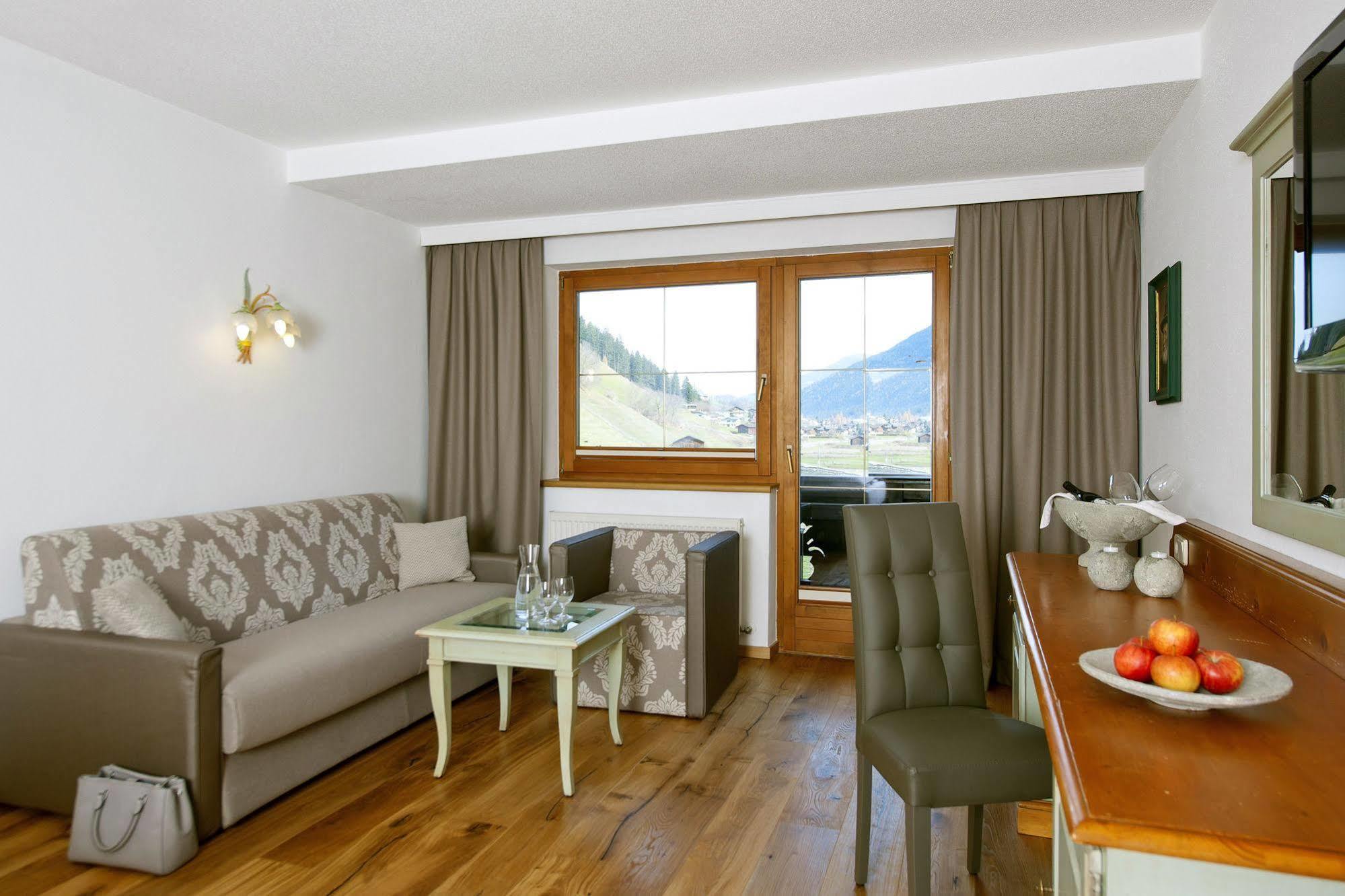 Hotel Bergjuwel Neustift im Stubaital Eksteriør billede